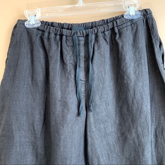 CP SHADES Hampton 100% Linen Shorts Stretch Waist - Picture 3 of 11